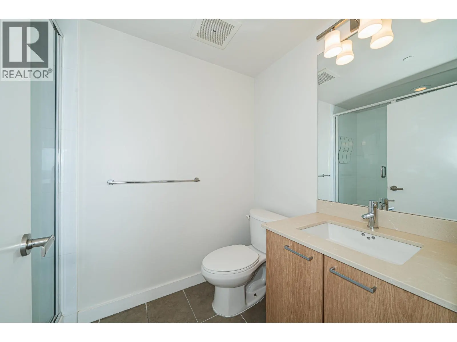 2805 2955 ATLANTIC AVENUE