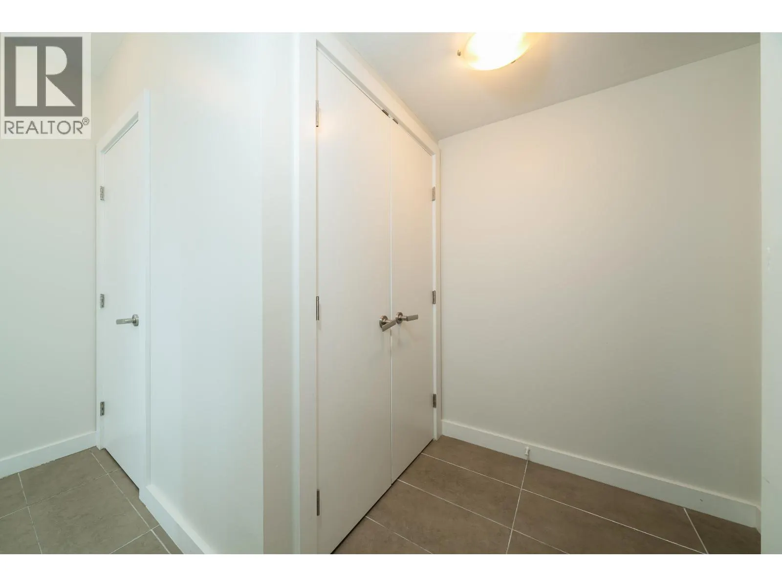 2805 2955 ATLANTIC AVENUE