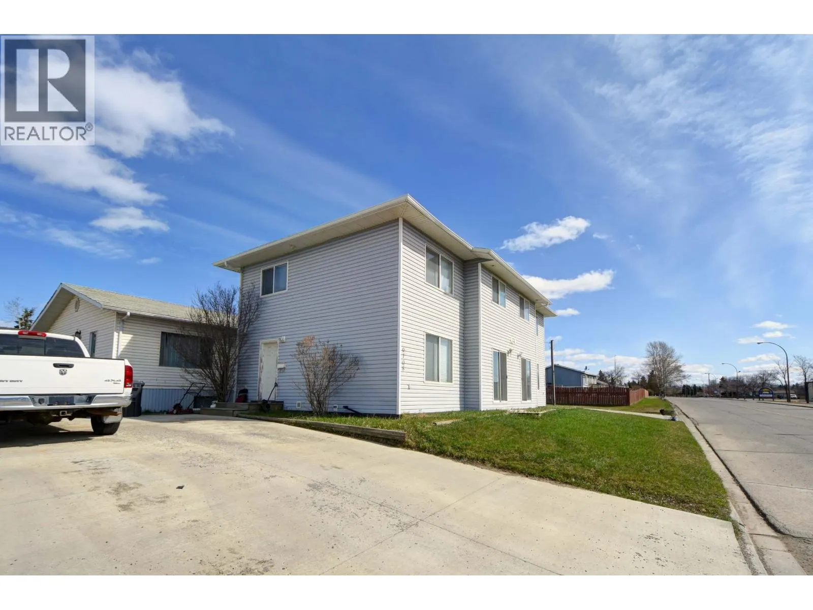 9706-9708 96 AVENUE