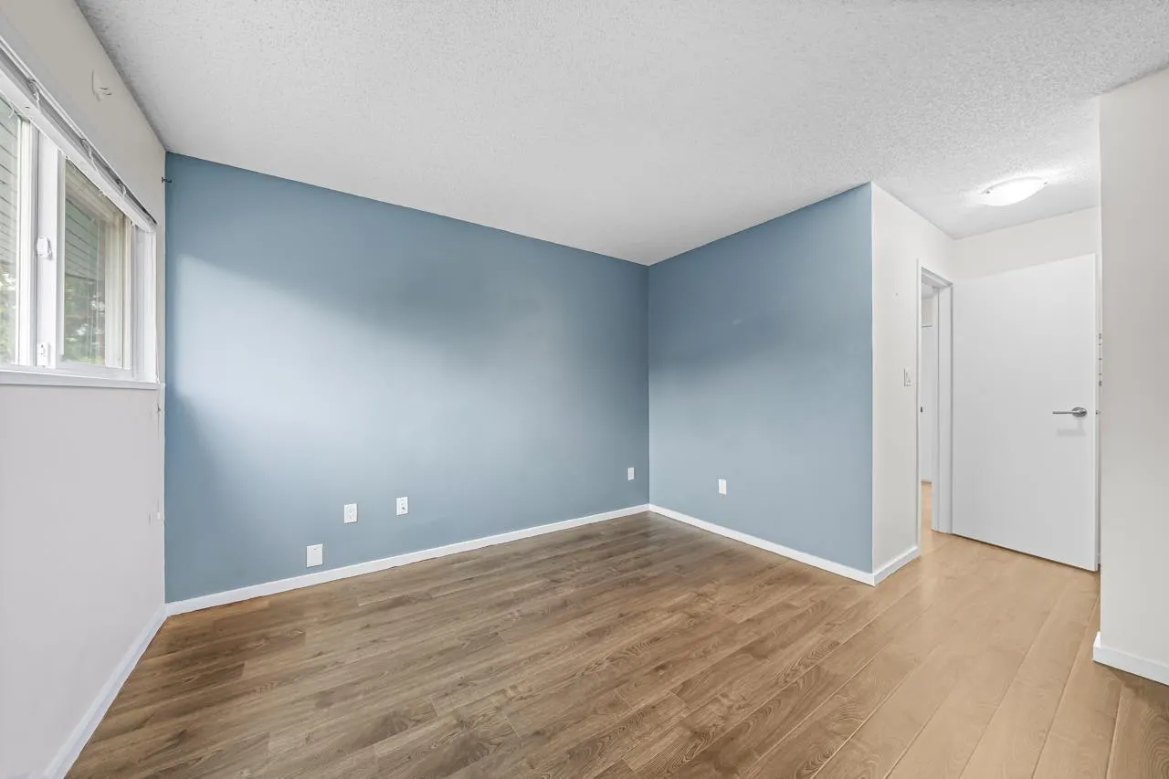 315 1850 SOUTHMERE CRESCENT