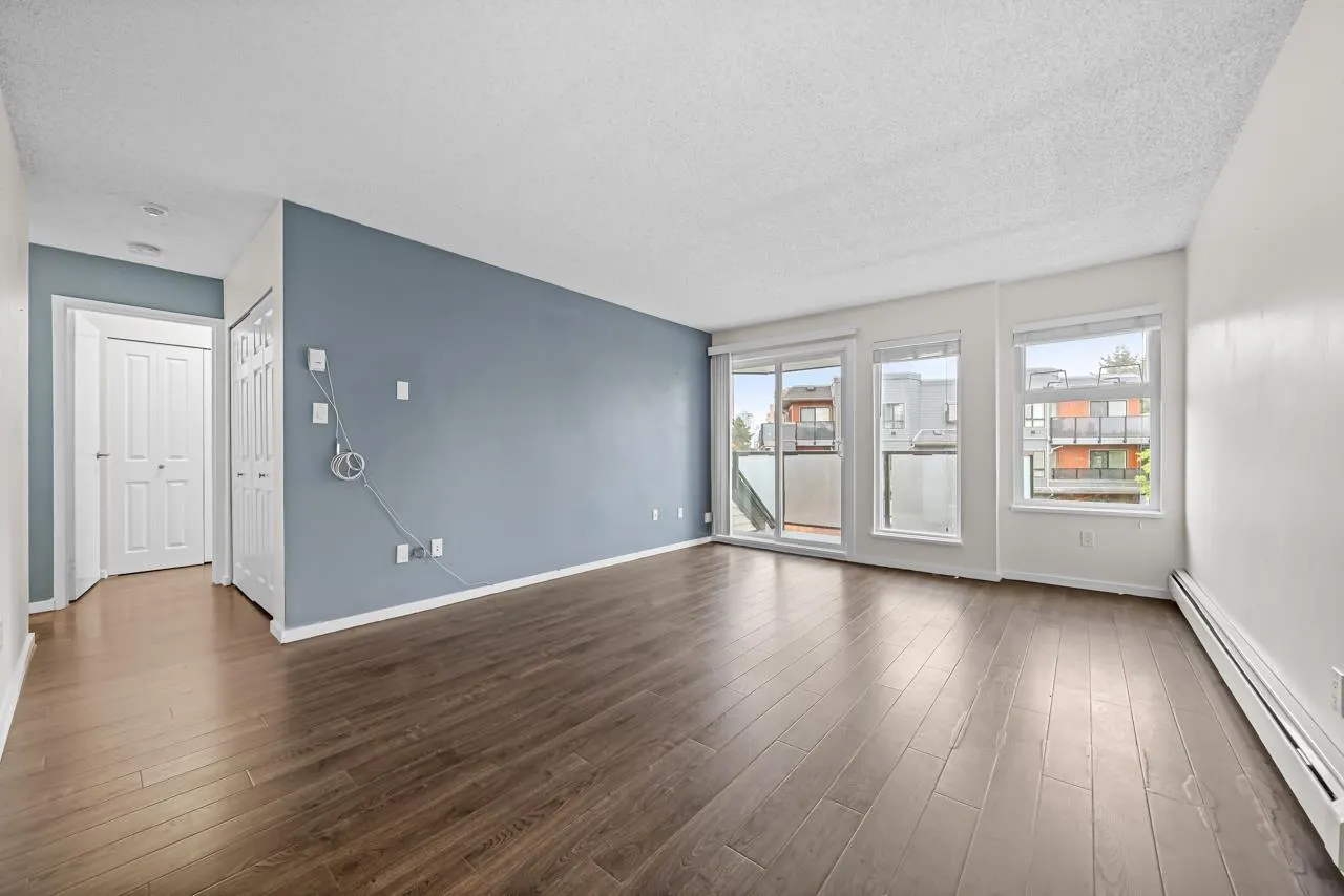 315 1850 SOUTHMERE CRESCENT