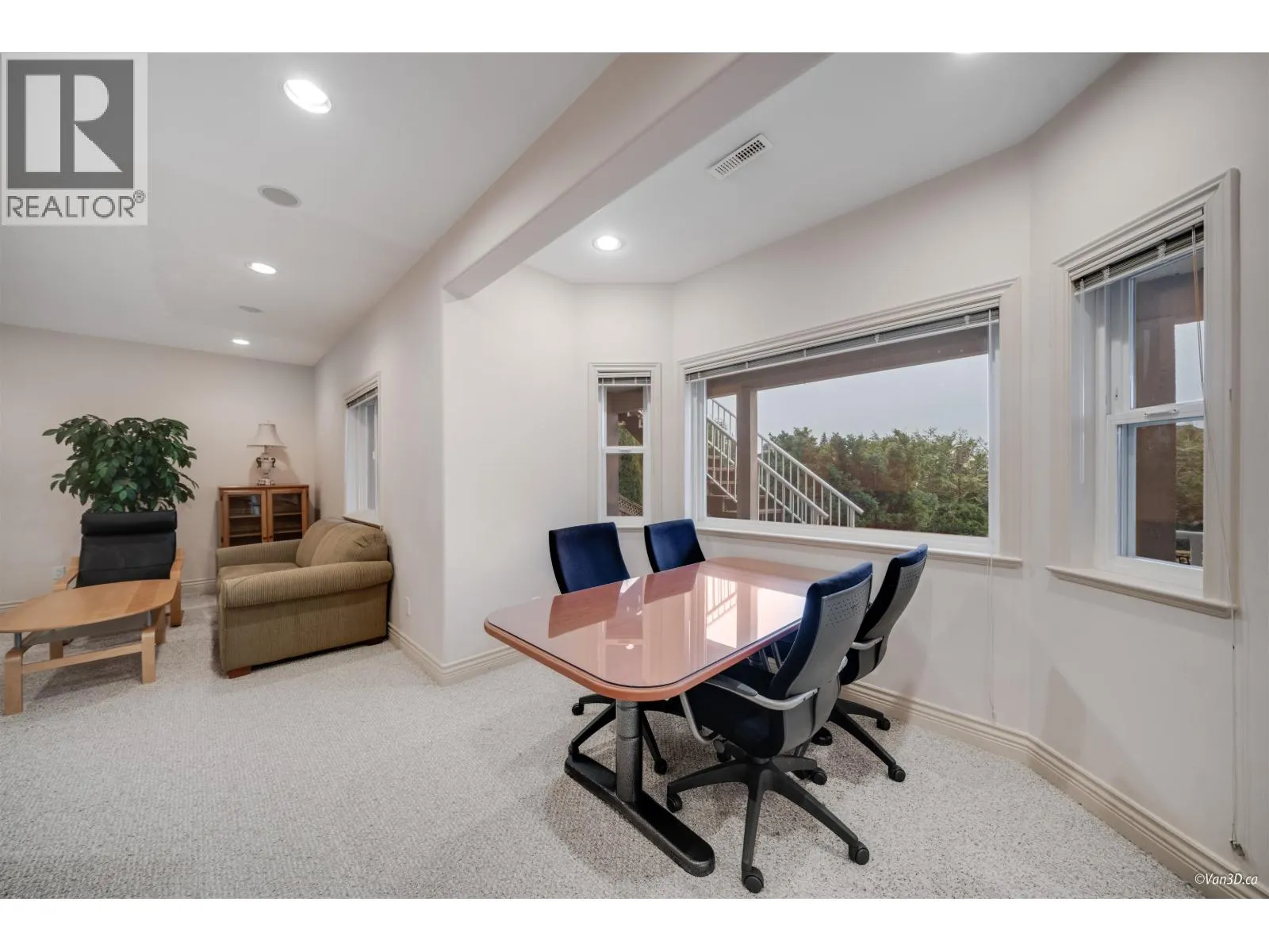 3062 TIMBER COURT