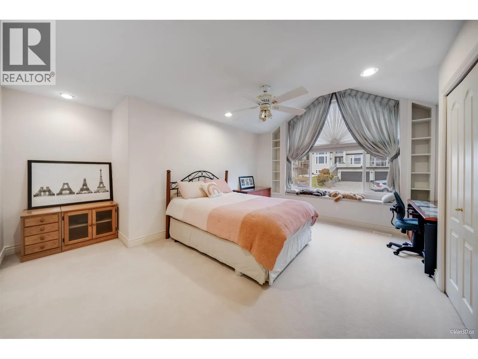 3062 TIMBER COURT