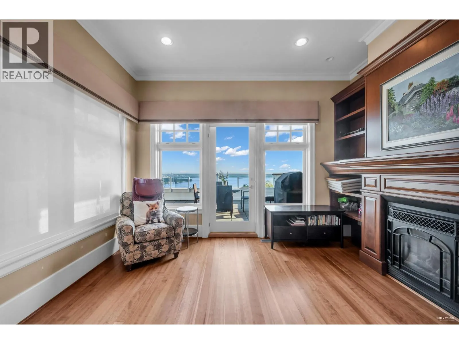 2263 LYTHE COURT