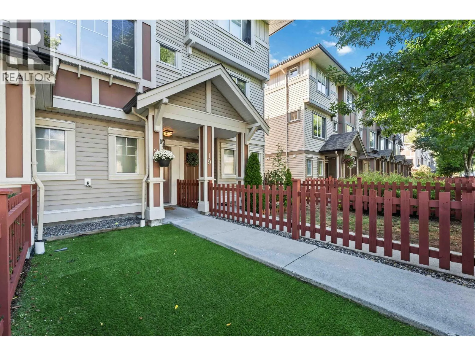 20 10151 240 STREET