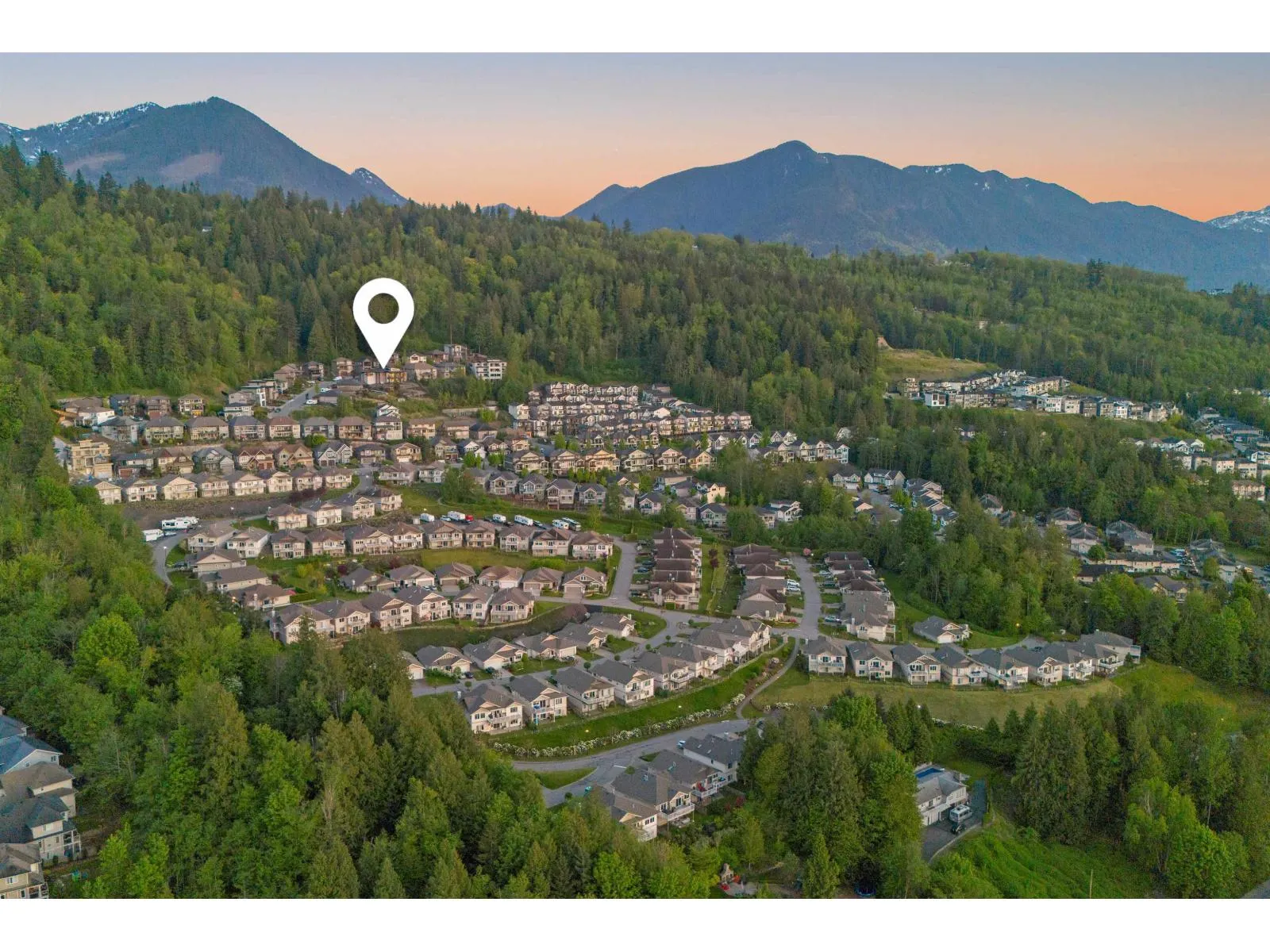 5487 MACLACHLAN PLACE|Promontory