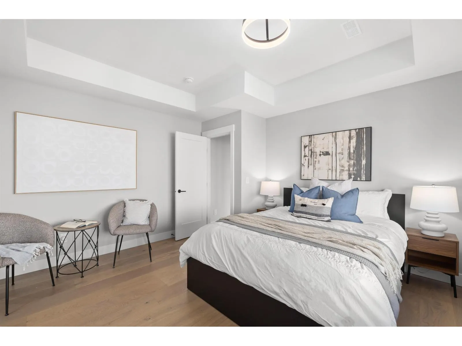 5487 MACLACHLAN PLACE|Promontory