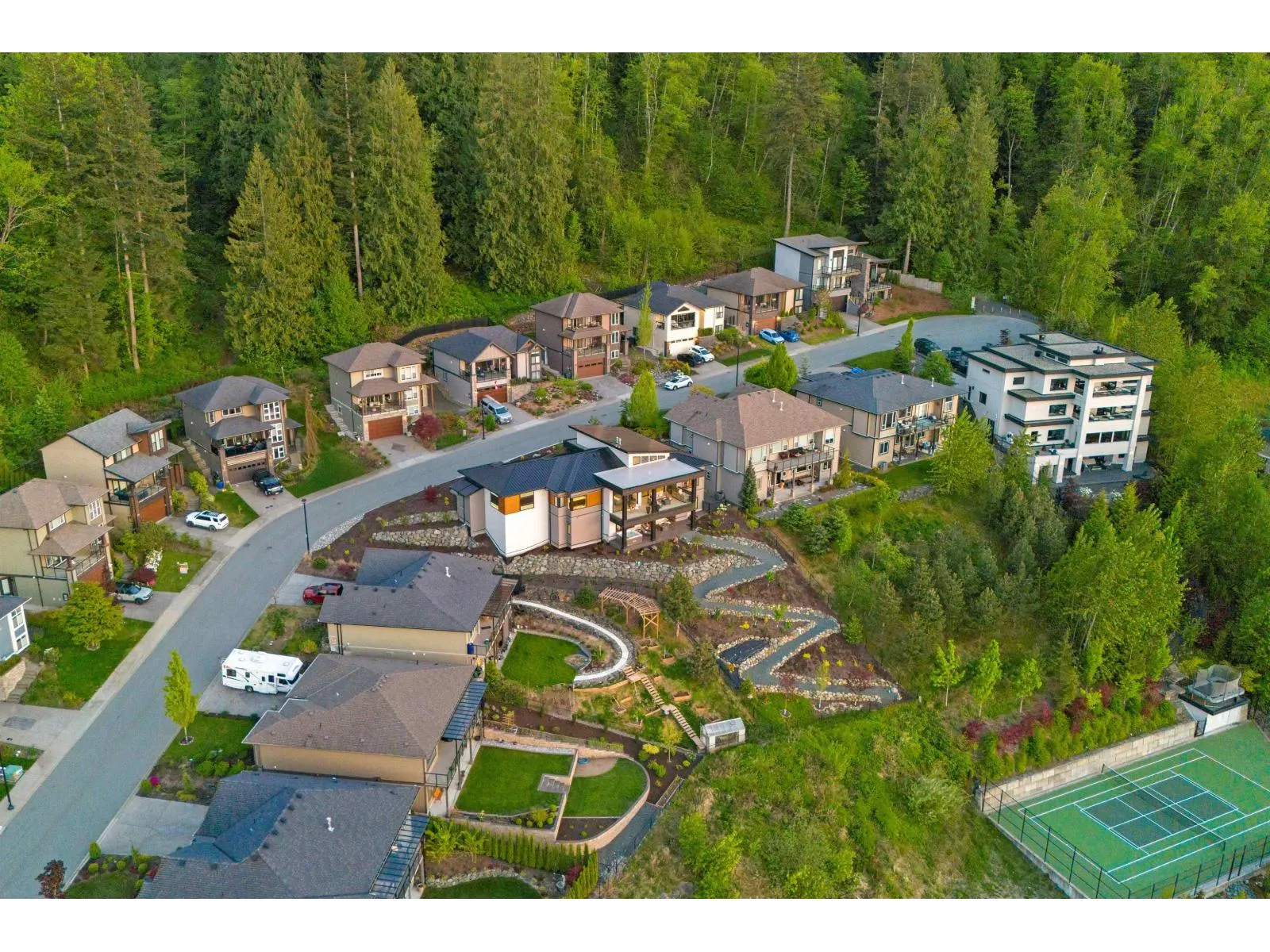 5487 MACLACHLAN PLACE|Promontory