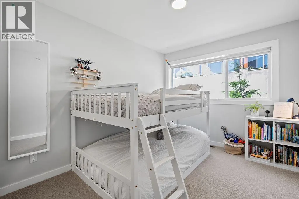 41320 HORIZON DRIVE