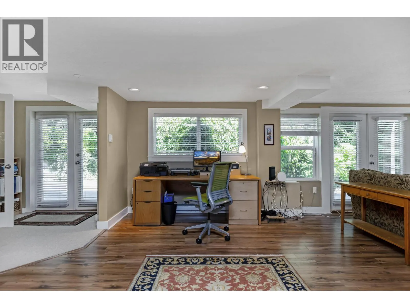 3420 ROCKVIEW PLACE