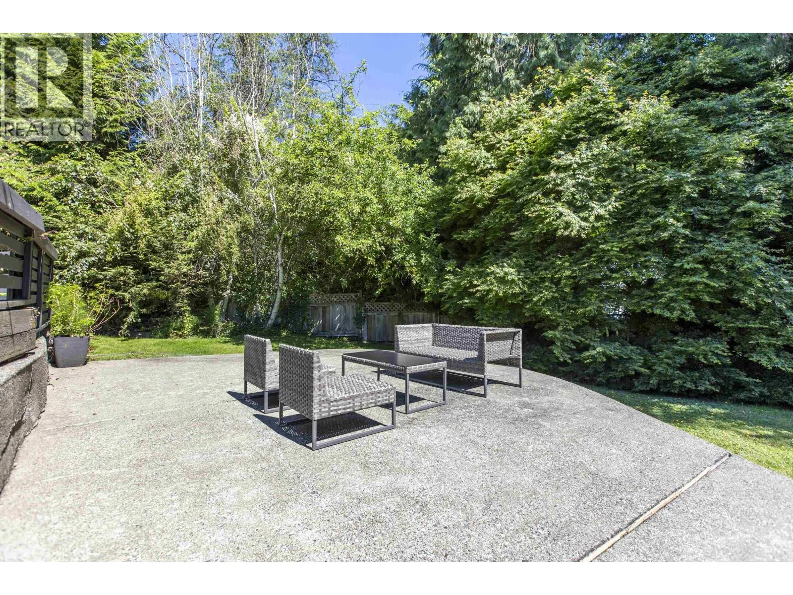 3420 ROCKVIEW PLACE