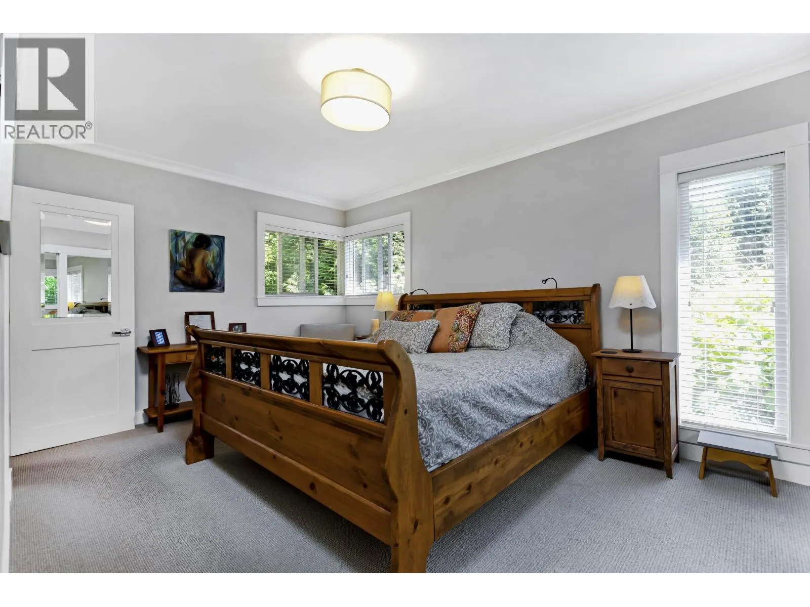 3420 ROCKVIEW PLACE
