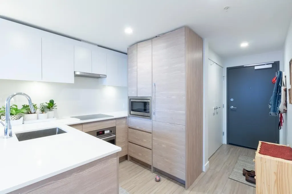 405 13655 FRASER HIGHWAY