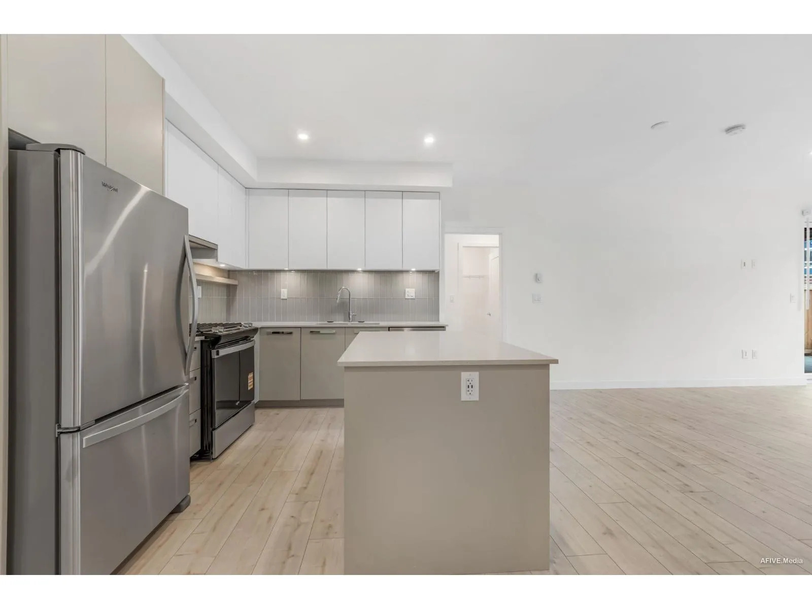 122 13788 76 AVENUE