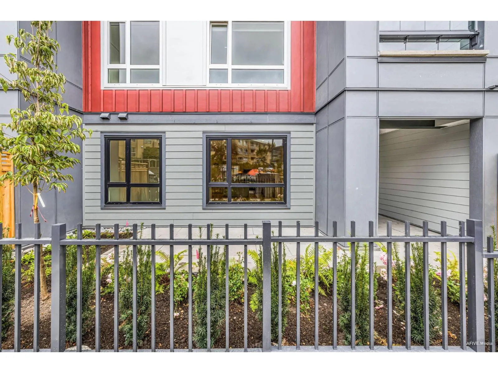 122 13788 76 AVENUE