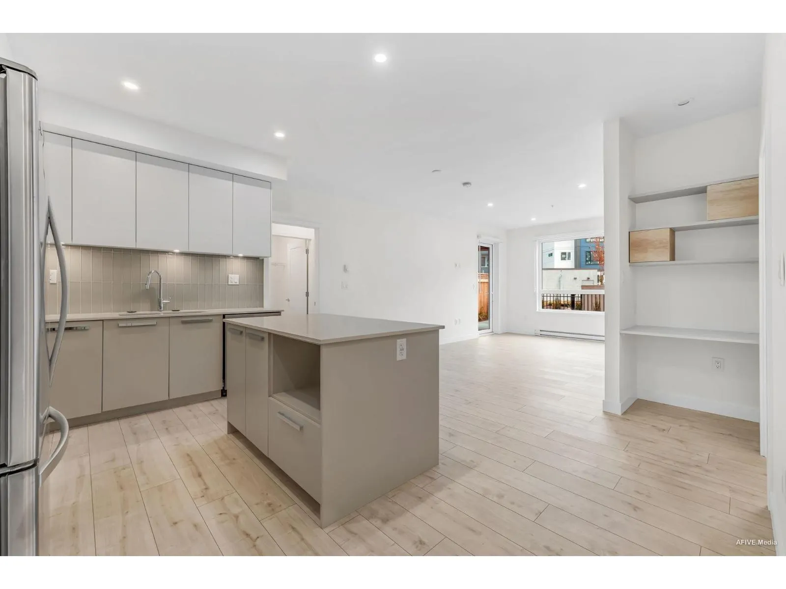 122 13788 76 AVENUE