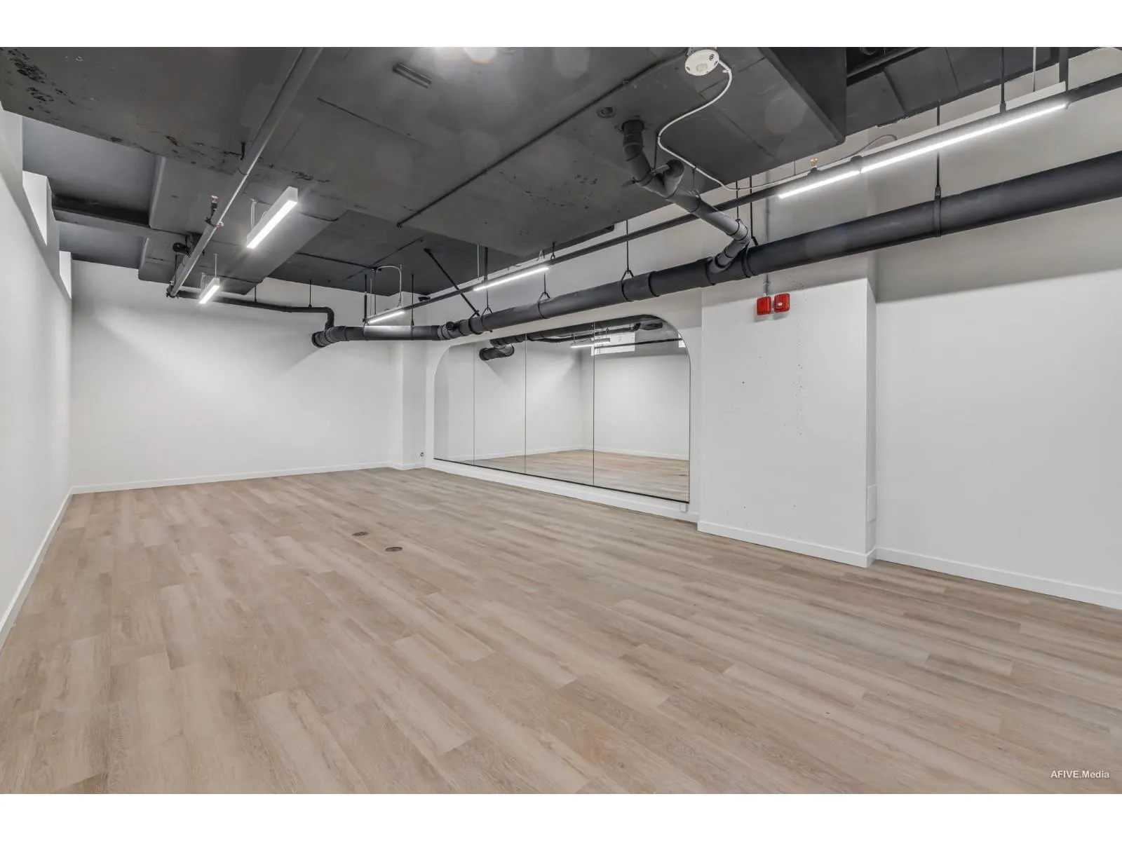 122 13788 76 AVENUE