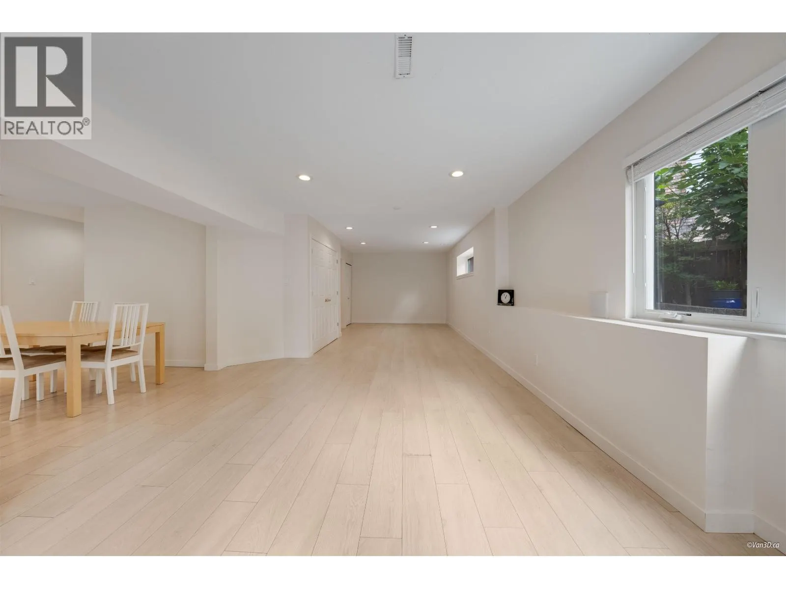 12 PARKDALE PLACE