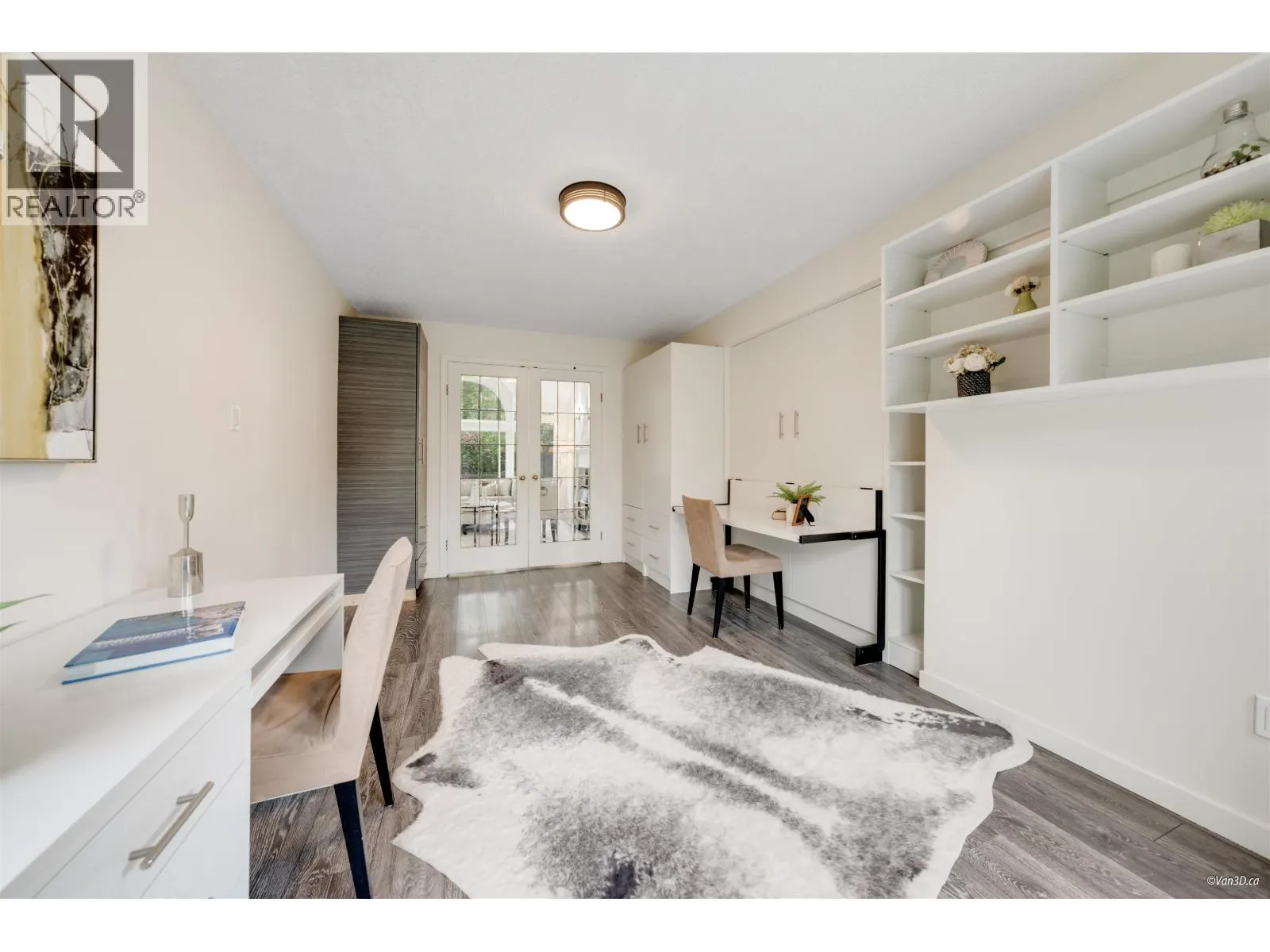12 PARKDALE PLACE