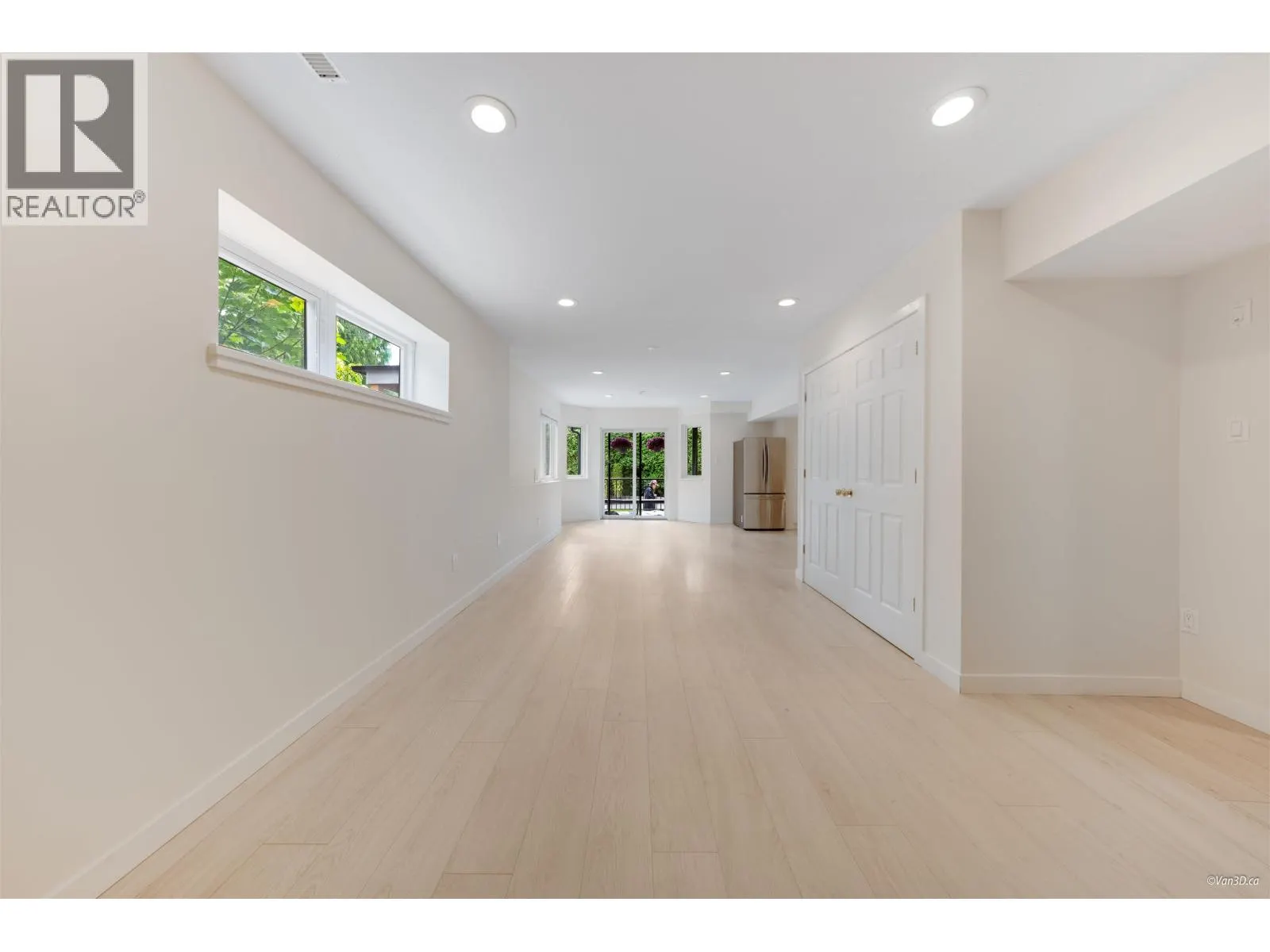 12 PARKDALE PLACE