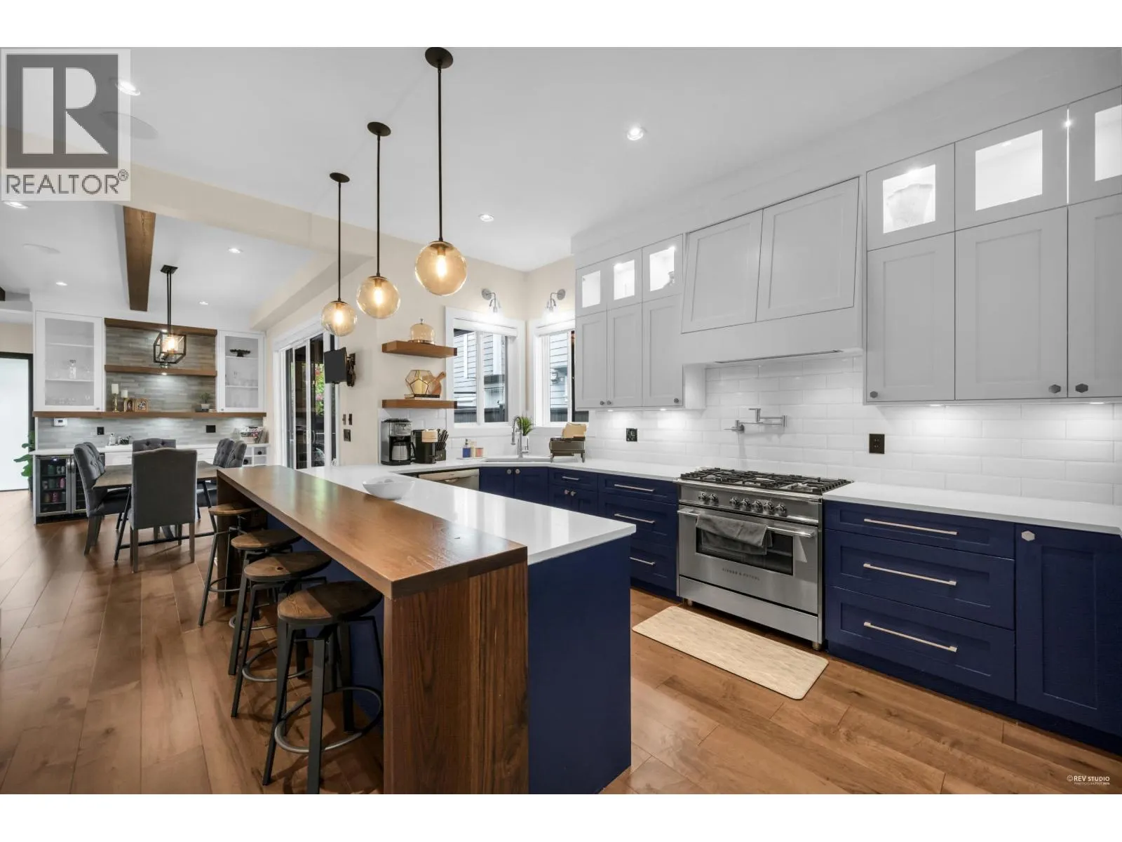 929 FOURTH STREET