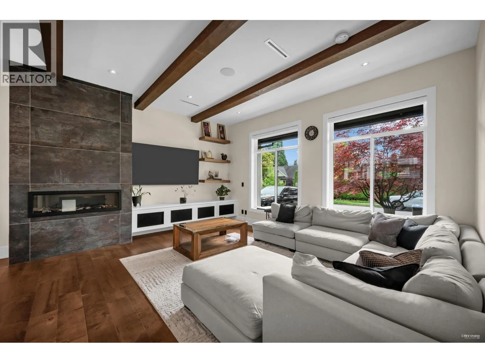 929 FOURTH STREET