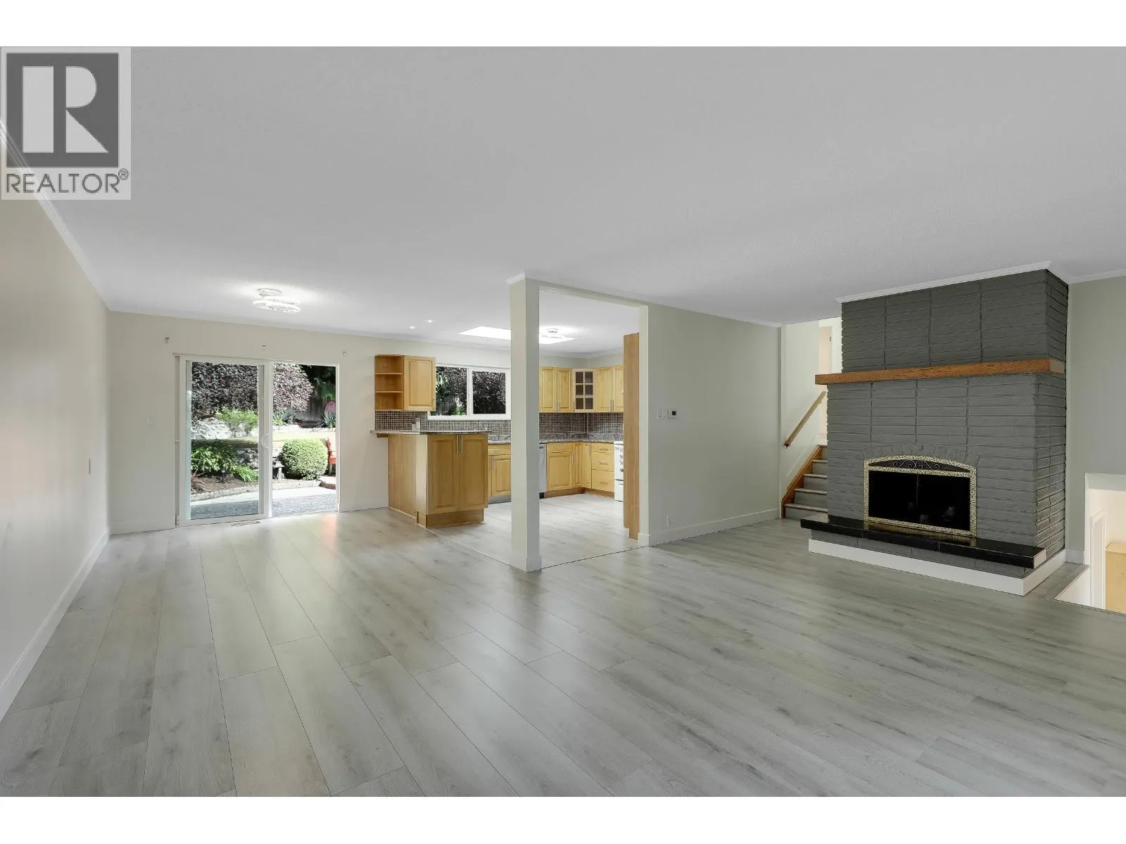 732 E 29TH STREET