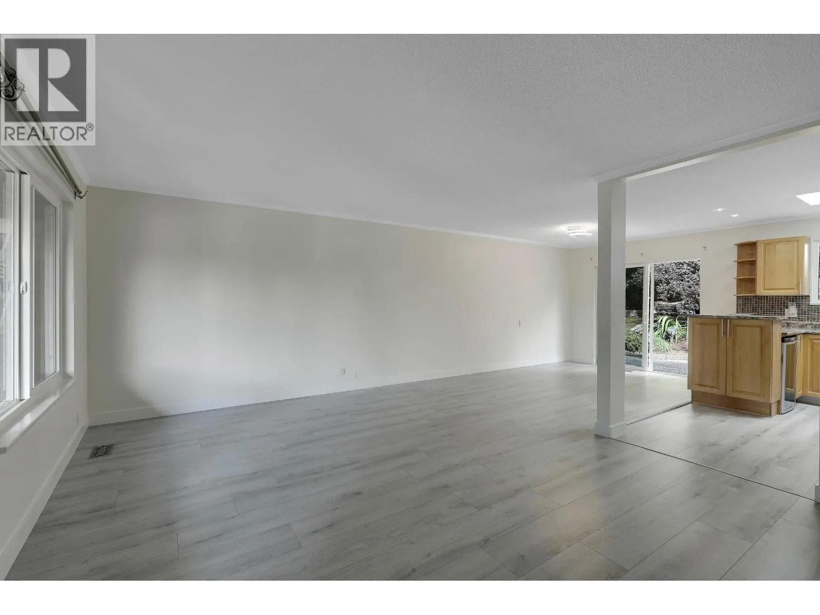 732 E 29TH STREET