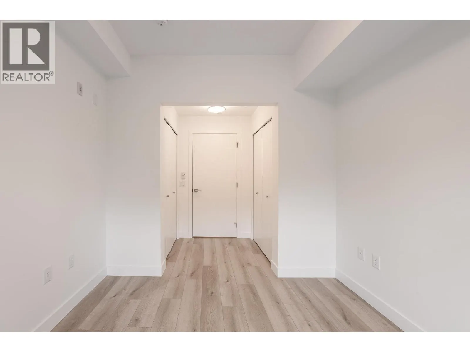 101 11718 224 STREET