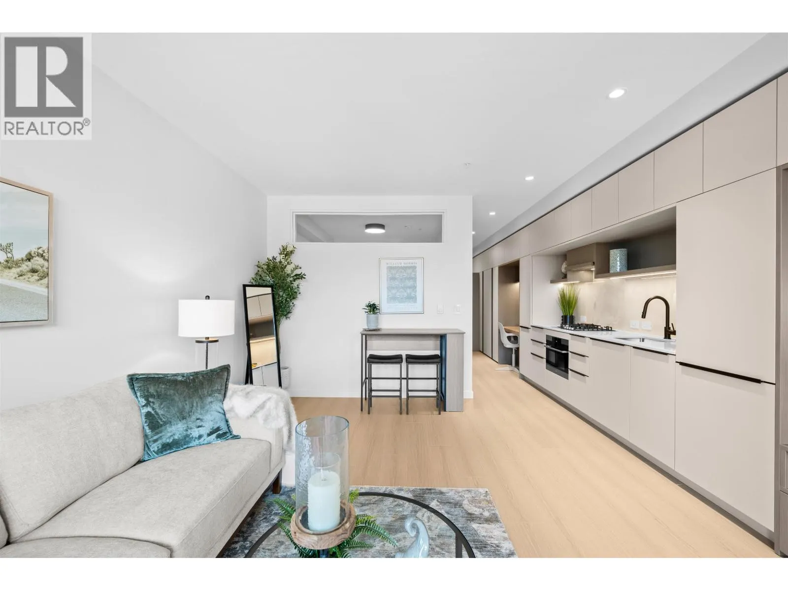 508 2015 ST. JOHNS STREET