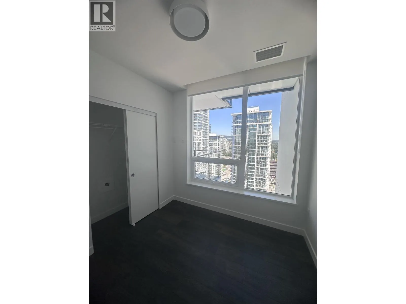 2501 2425 ALPHA AVENUE