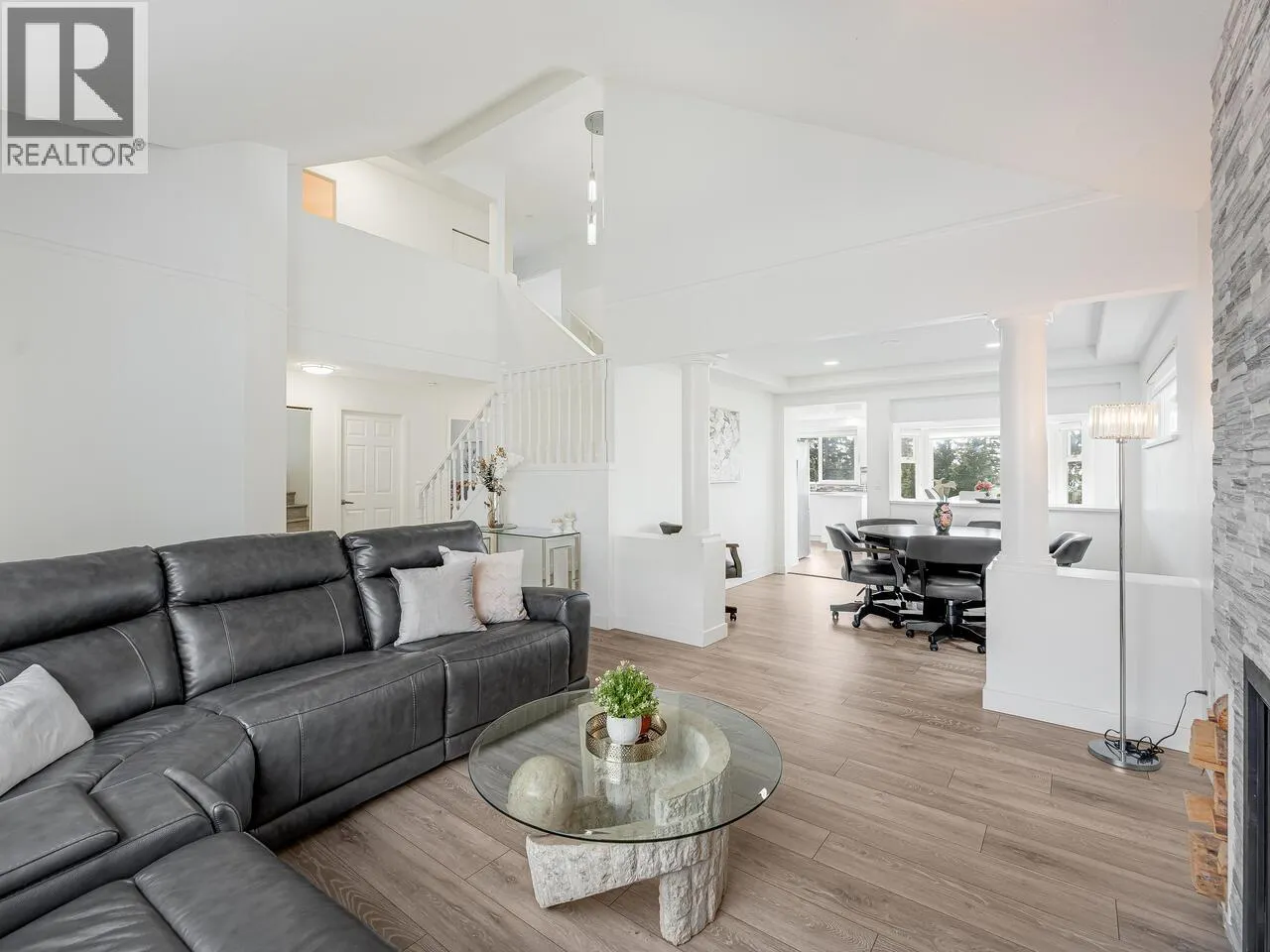 1668 PLATEAU CRESCENT