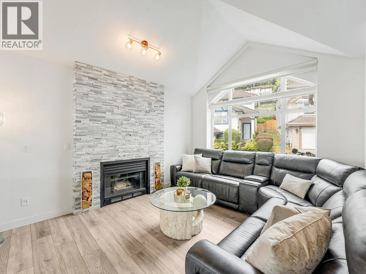 1668 PLATEAU CRESCENT
