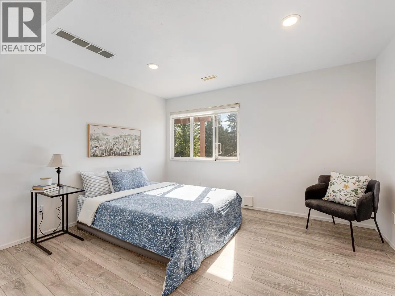 1668 PLATEAU CRESCENT