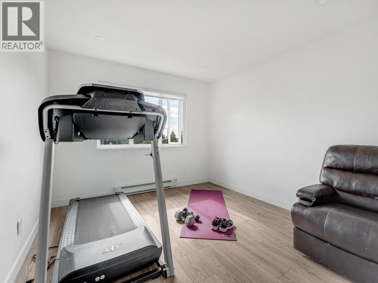 1668 PLATEAU CRESCENT