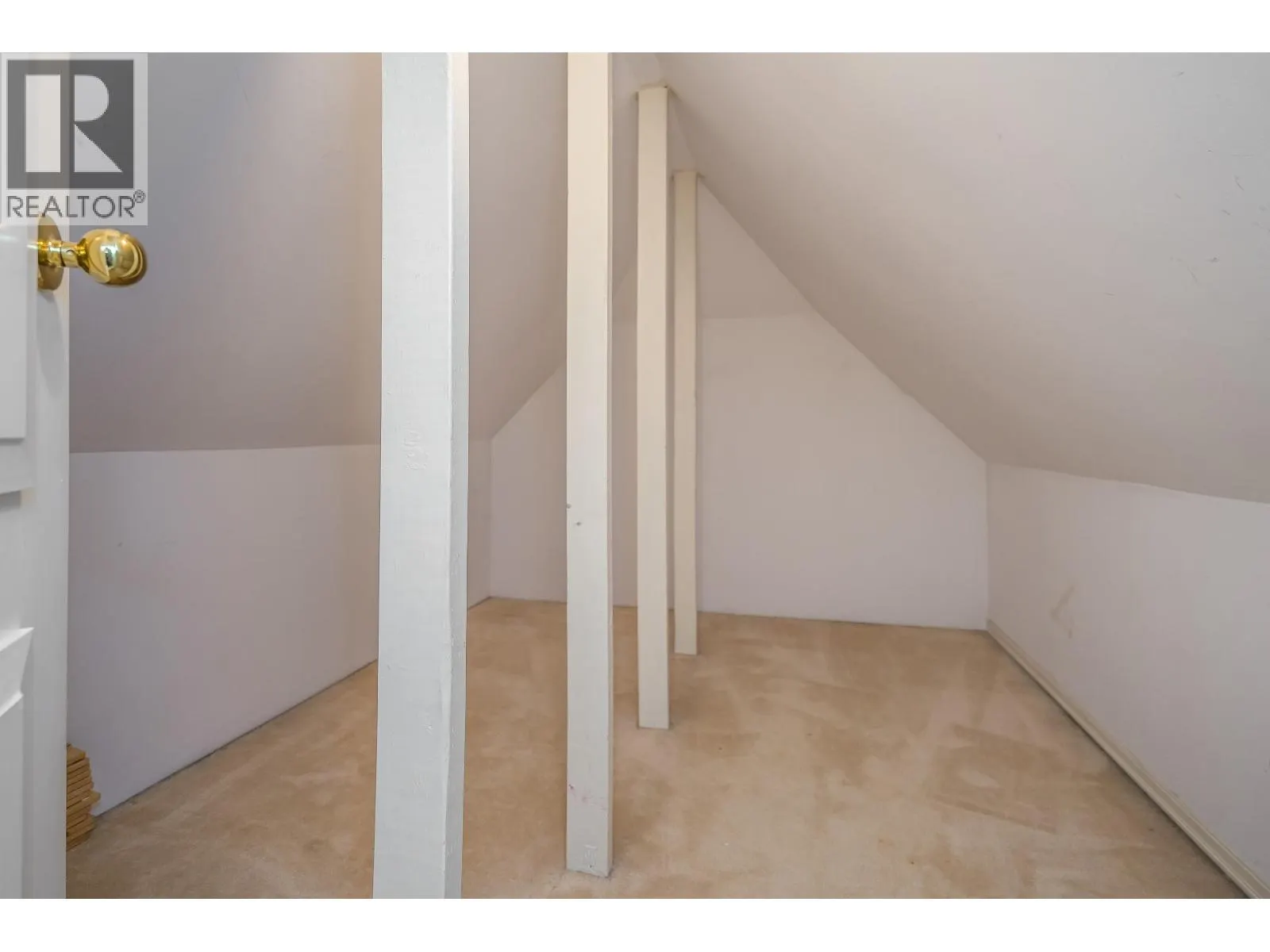 915 CITADEL DRIVE