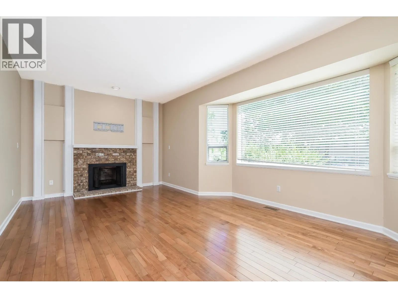 915 CITADEL DRIVE