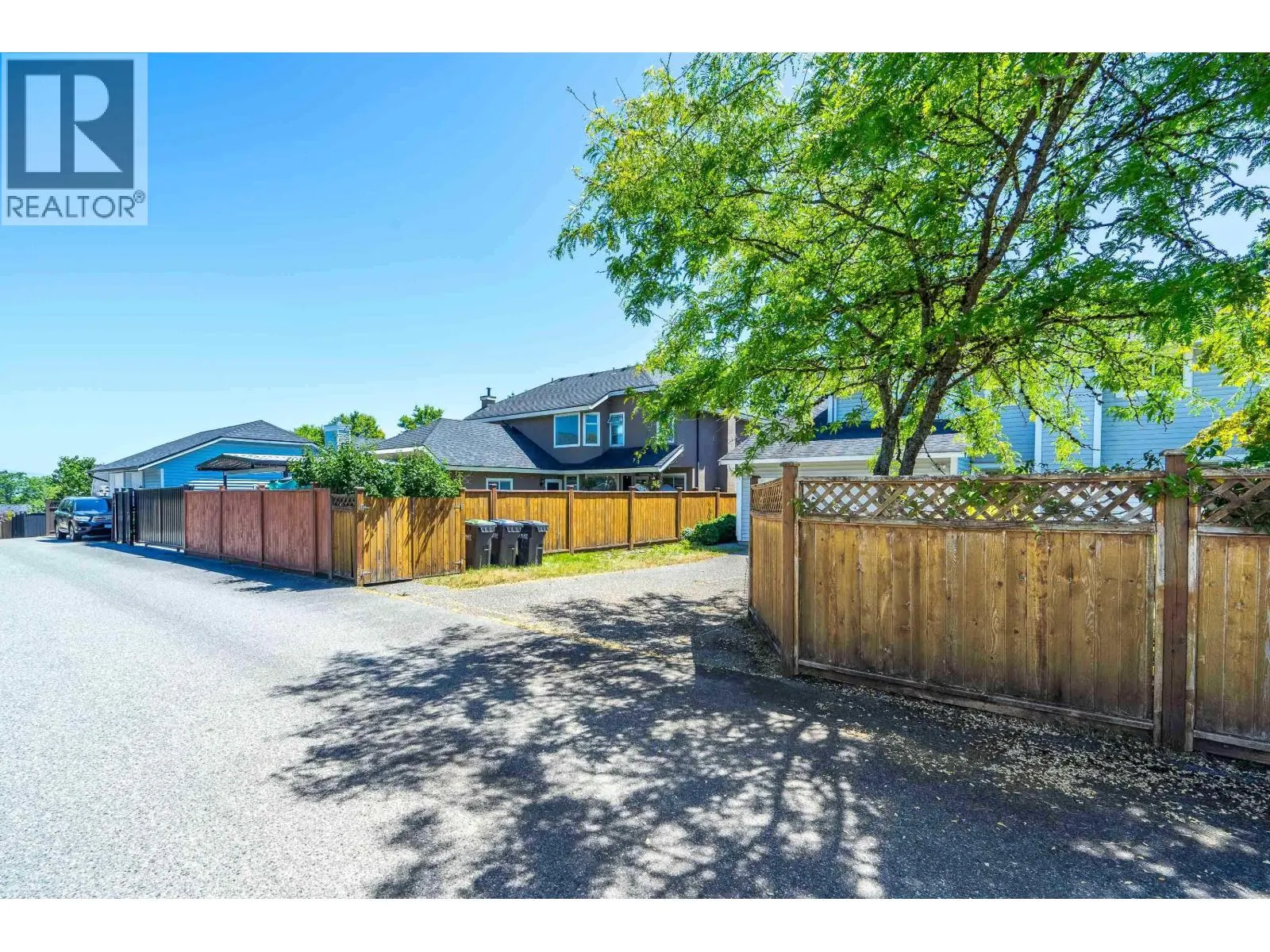 915 CITADEL DRIVE