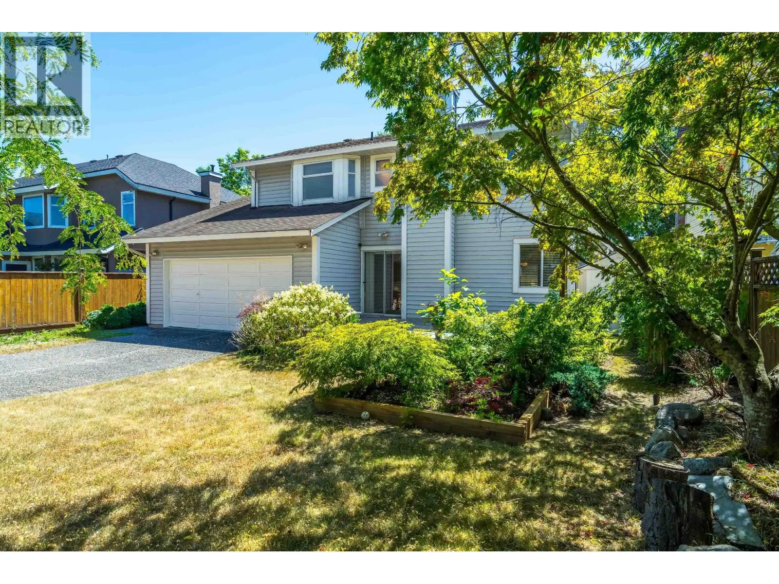 915 CITADEL DRIVE
