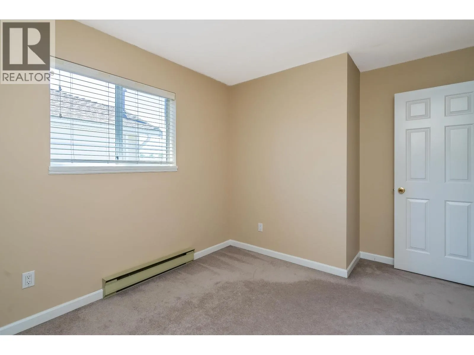 915 CITADEL DRIVE