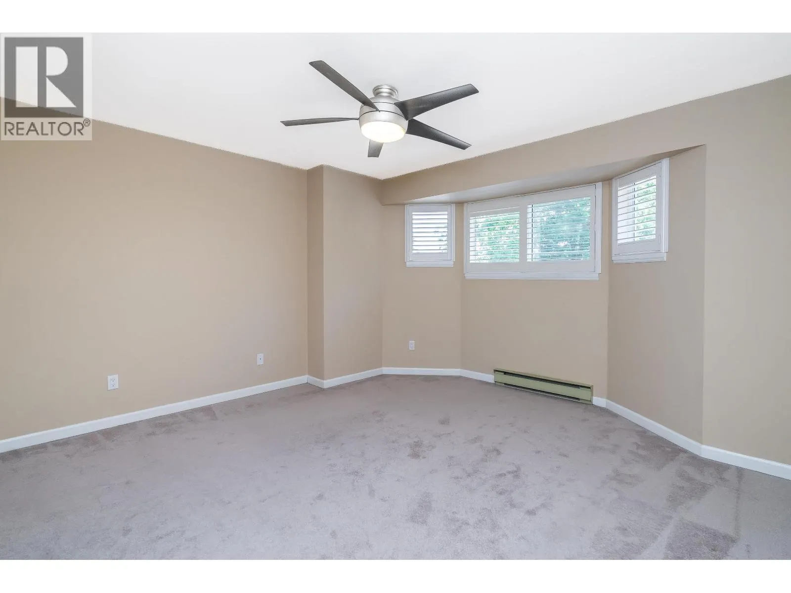 915 CITADEL DRIVE