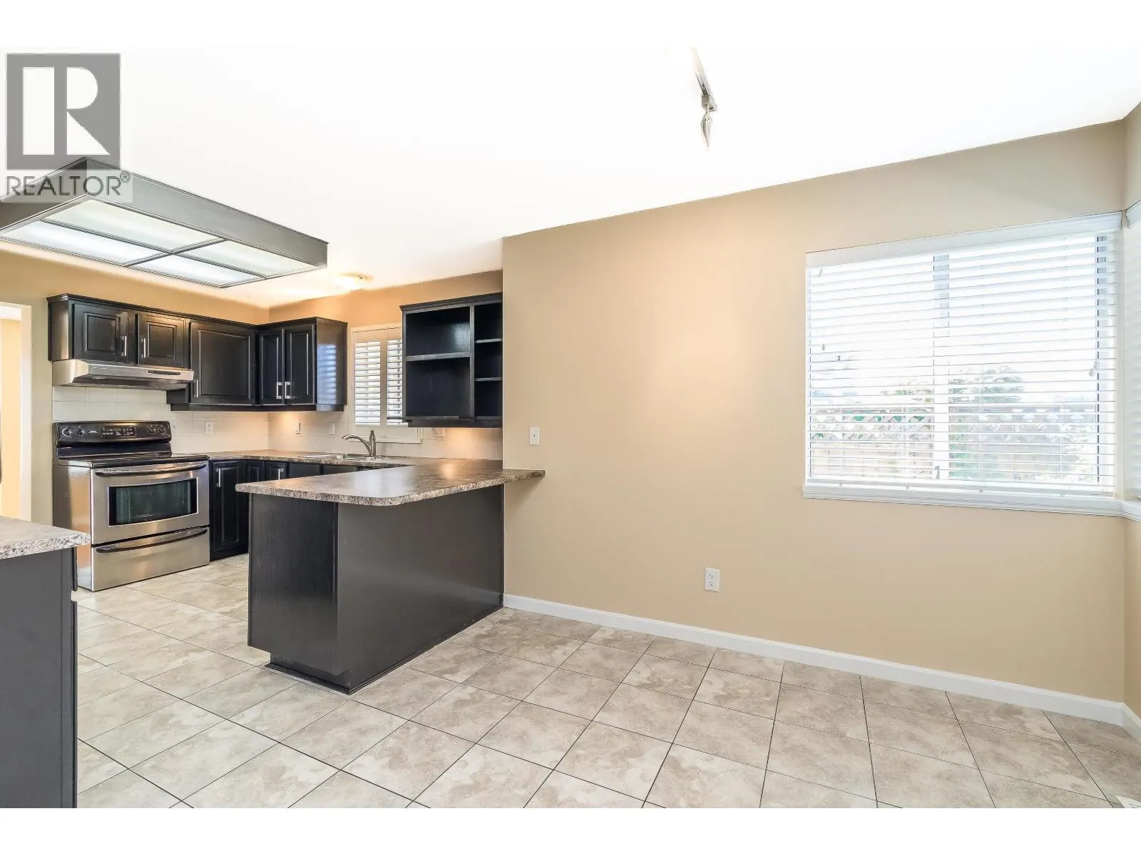 915 CITADEL DRIVE
