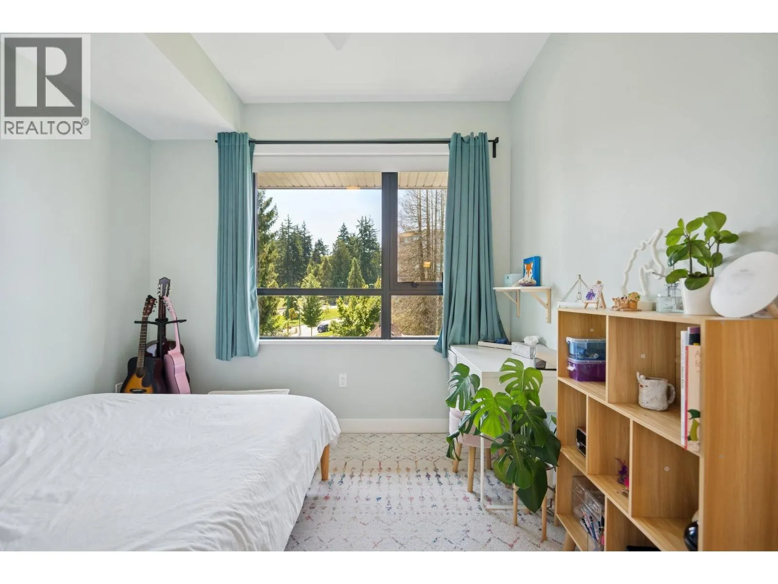 510 4427 CAMBIE STREET
