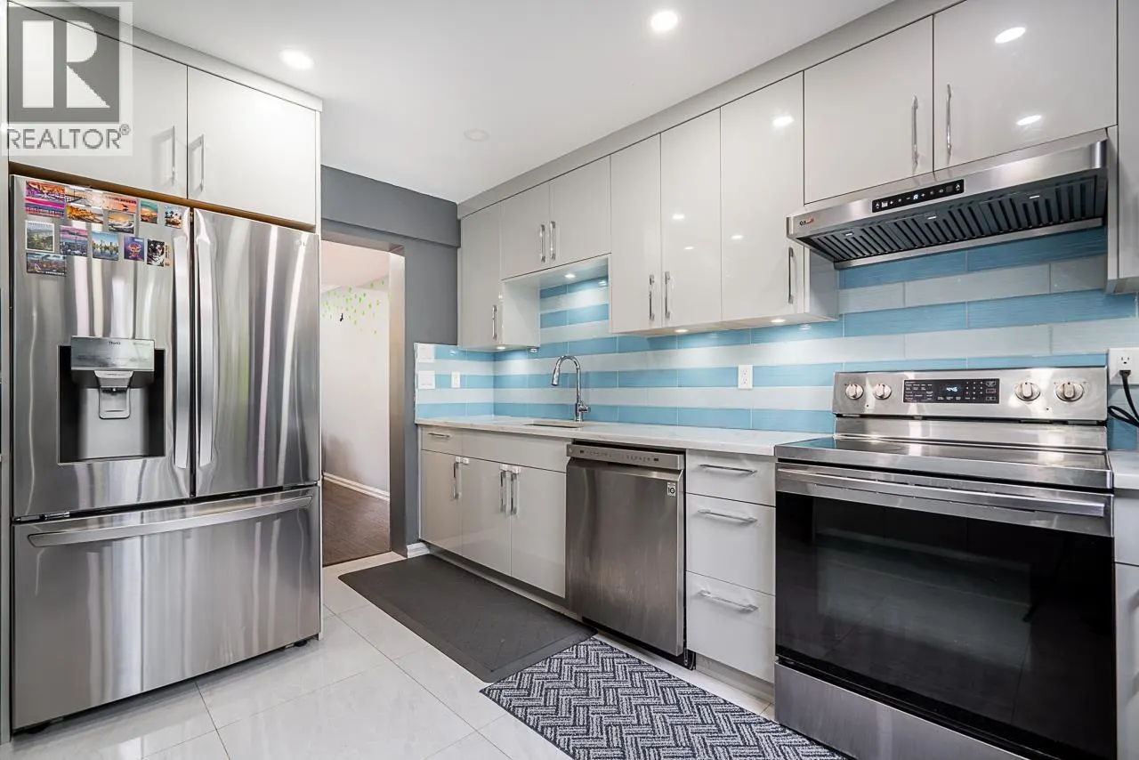 15 10771 MORTFIELD ROAD