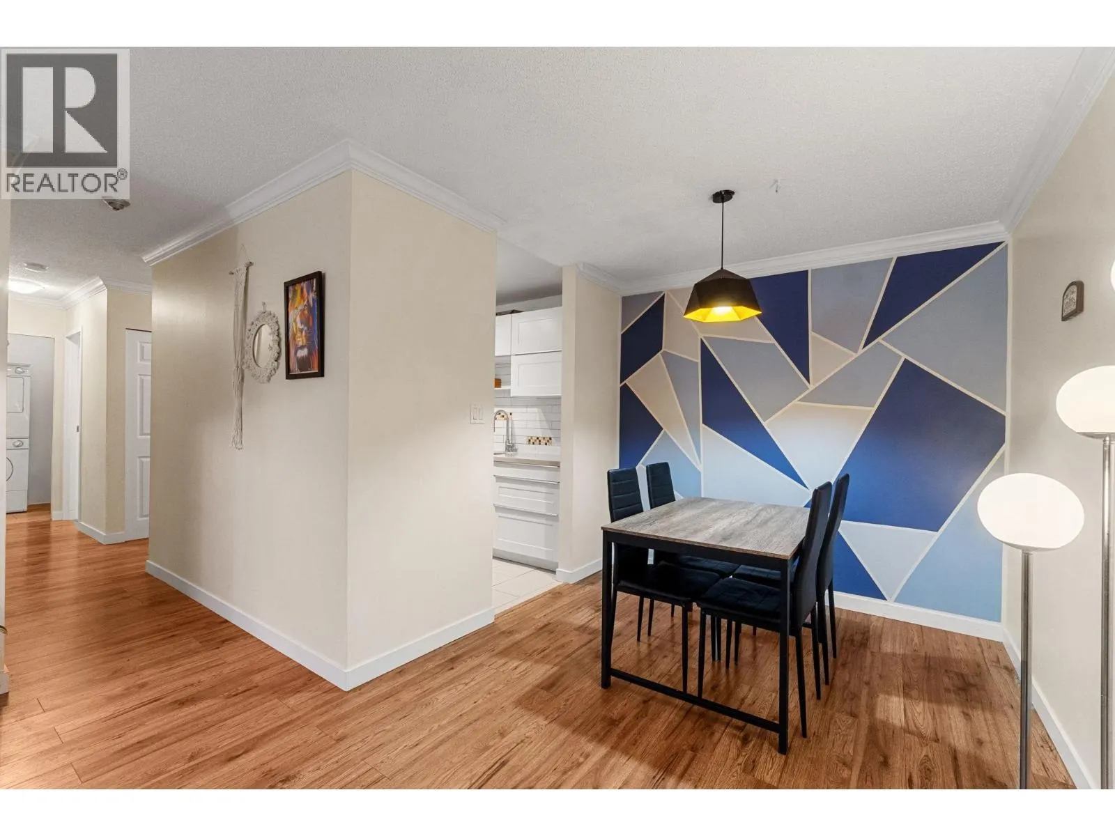 118 7431 MINORU BOULEVARD