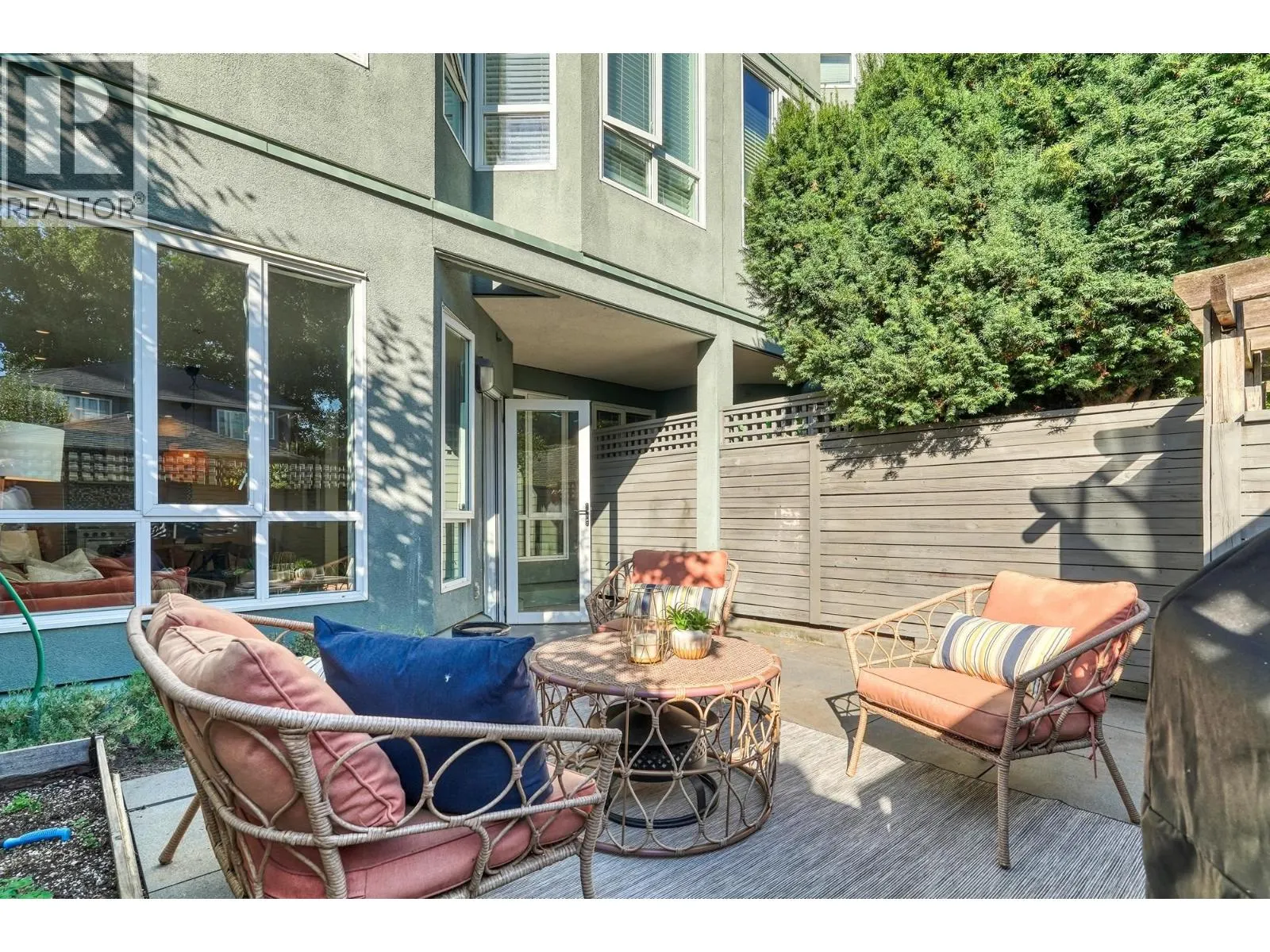 122 3440 W BROADWAY