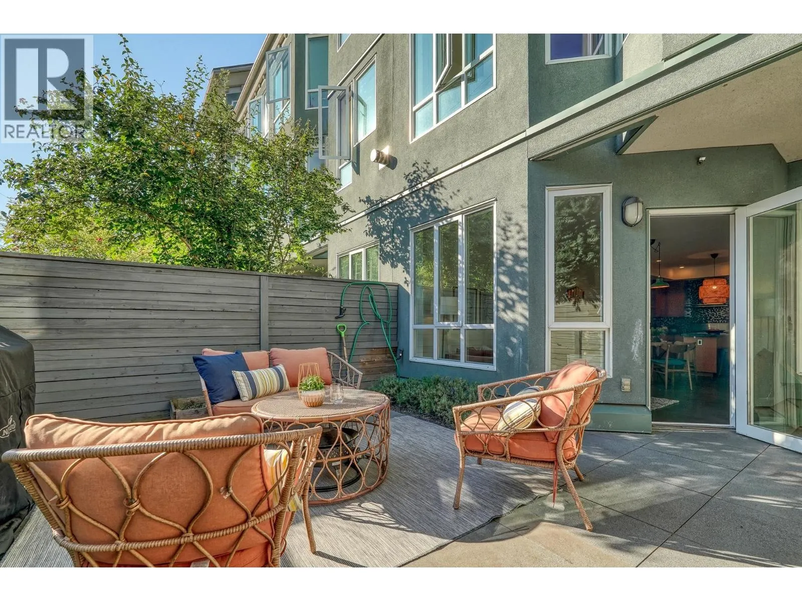 122 3440 W BROADWAY