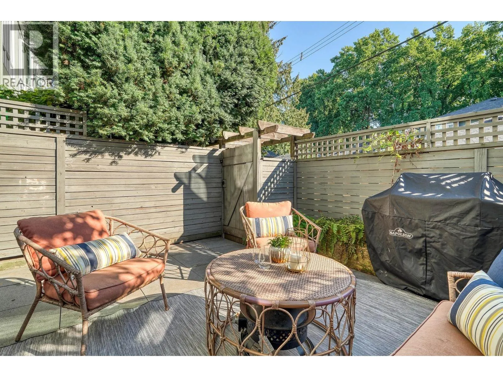 122 3440 W BROADWAY