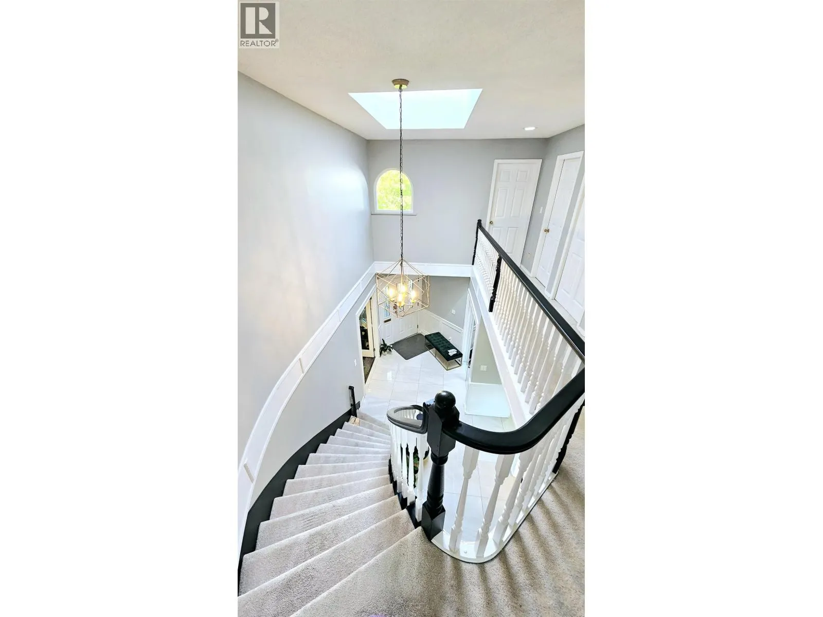 3760 CUNNINGHAM DRIVE