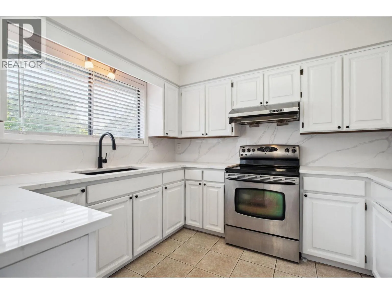 7347 QUEENSTON COURT